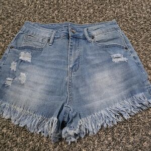 Women‎ Shorts